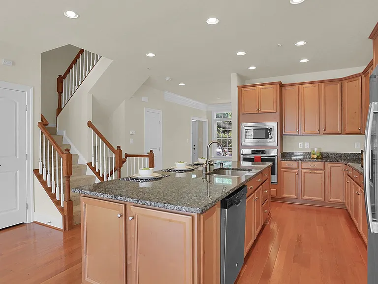 8642 Westford Rd — Photo 17