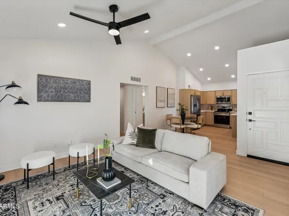 6350 N 78TH Street #304, Scottsdale, AZ 85250