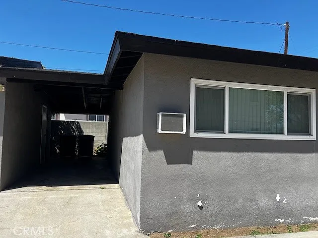 3 bed, 1.5 bath, 1200 sqft, $3,000 — Photo 3