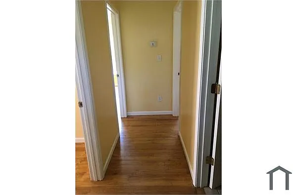 Building Photo - 444 Beaucatcher Rd #6