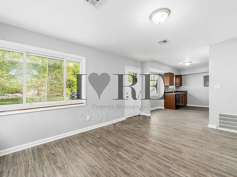 3204 T Ave — Photo 3