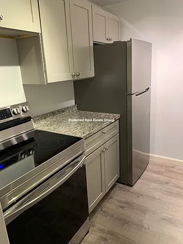 330 Newton St #C Photo 1