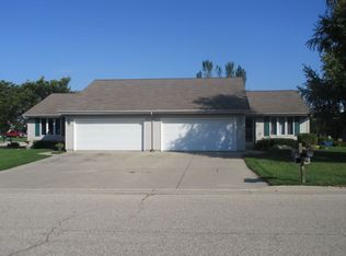 3701-3703 Pintail Dr #3701, Janesville, WI 53546