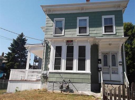 2nd image of 12 Appleton St