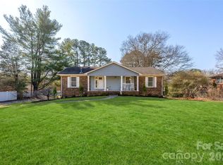 113 Scottsmoor Dr, Charlotte, NC 28214