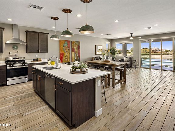 5th image of 40654 W DESERT FAIRWAYS Drive