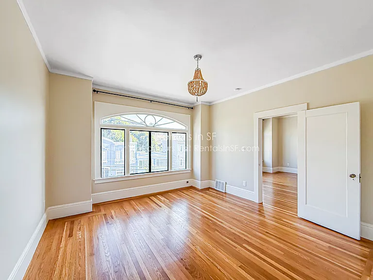 1924 Cabrillo St #3 — Photo 9