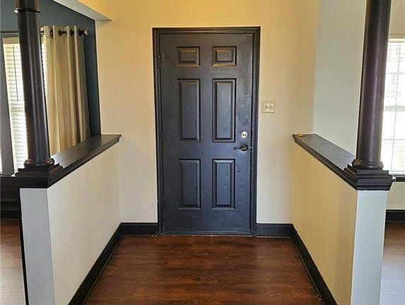 3rd image of 5643 N Rockingham Ln