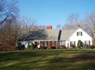 6 Salisbury St, Rehoboth, MA 02769