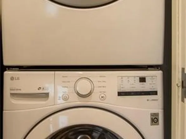 3435 Guider Avenue image 12 of 14