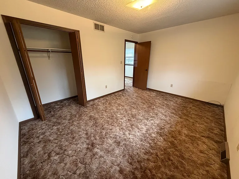 2205 Warwick St #A — Photo 23