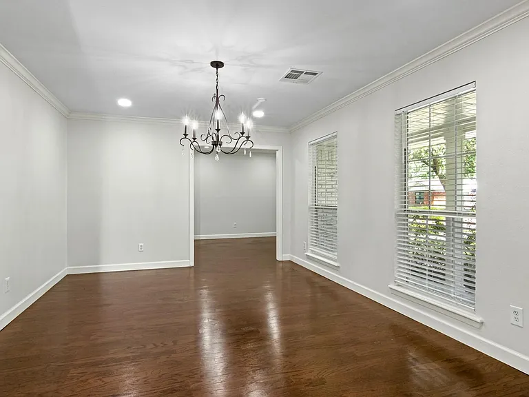 5219 Cheena Dr — Photo 4