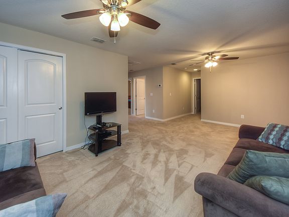 5th image of 15718 Starling Dale Ln