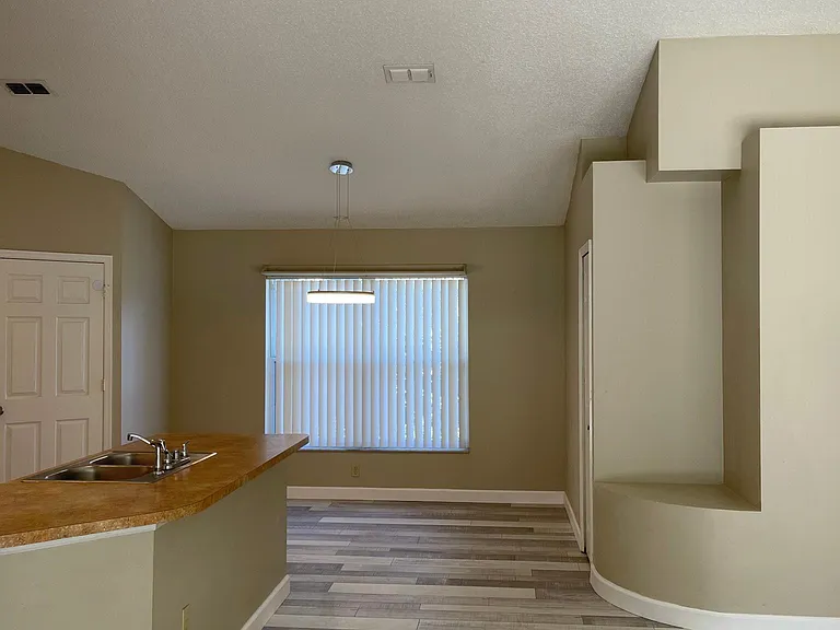 9303 Rockrose Dr — Photo 46
