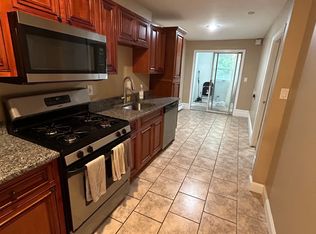 91 Glen St #3, Somerville, MA 02145