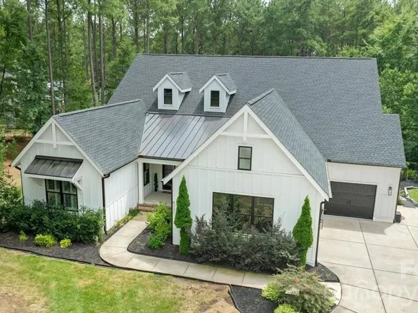 6321 Chimney Bluff Rd, Lancaster, SC 29720