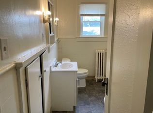 403 SW Huntoon St APT 3, Topeka, KS 66612