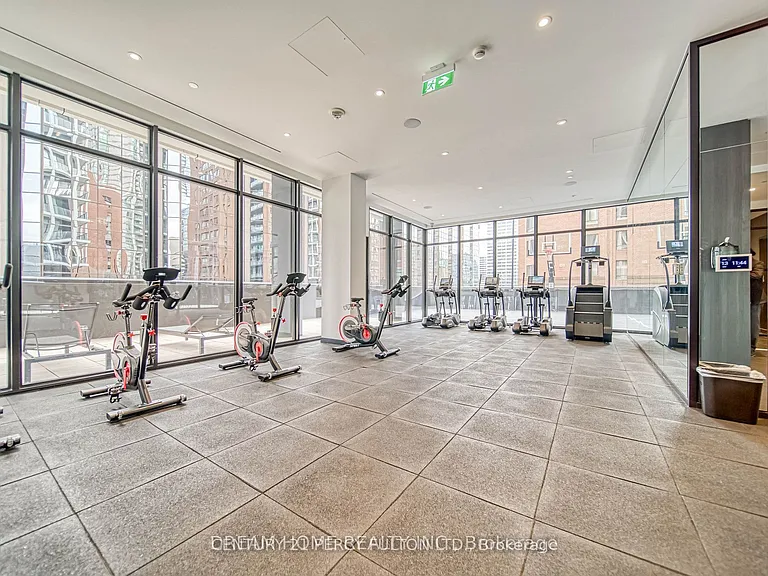 20 Edward St #1009 — Photo 6