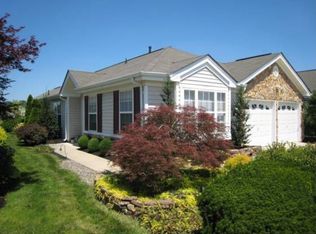 184 Blue Heron Dr, Thorofare, NJ 08086
