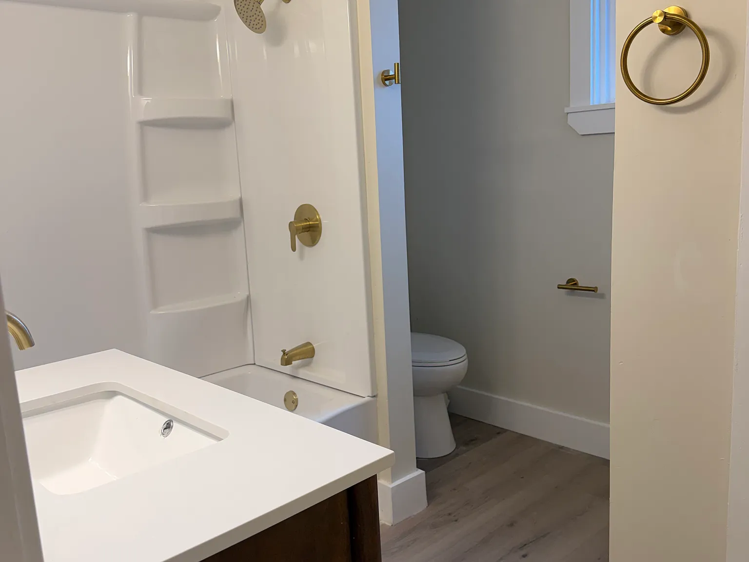 2 bed, 1100 sqft, $1,400 — Photo 4