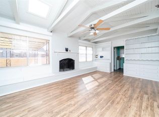 1723 S Avenue N, Portales, NM 88130
