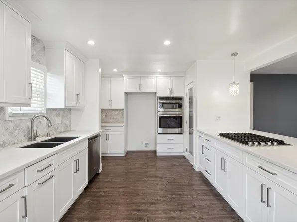 10653 Oro Vista Ave, Sunland, CA 91040