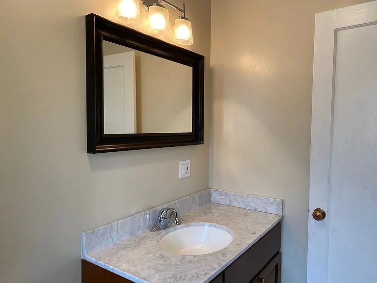 619 Poirier St — Photo 26