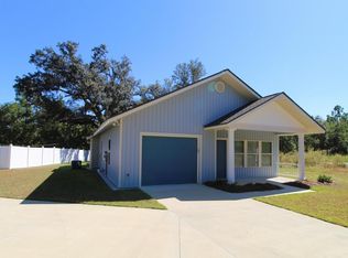 579 Joe Cook St, Cottonwood, AL 36320
