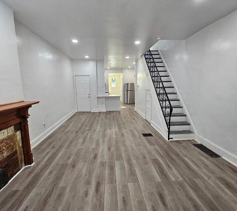1st image of 3327 N Sydenham St