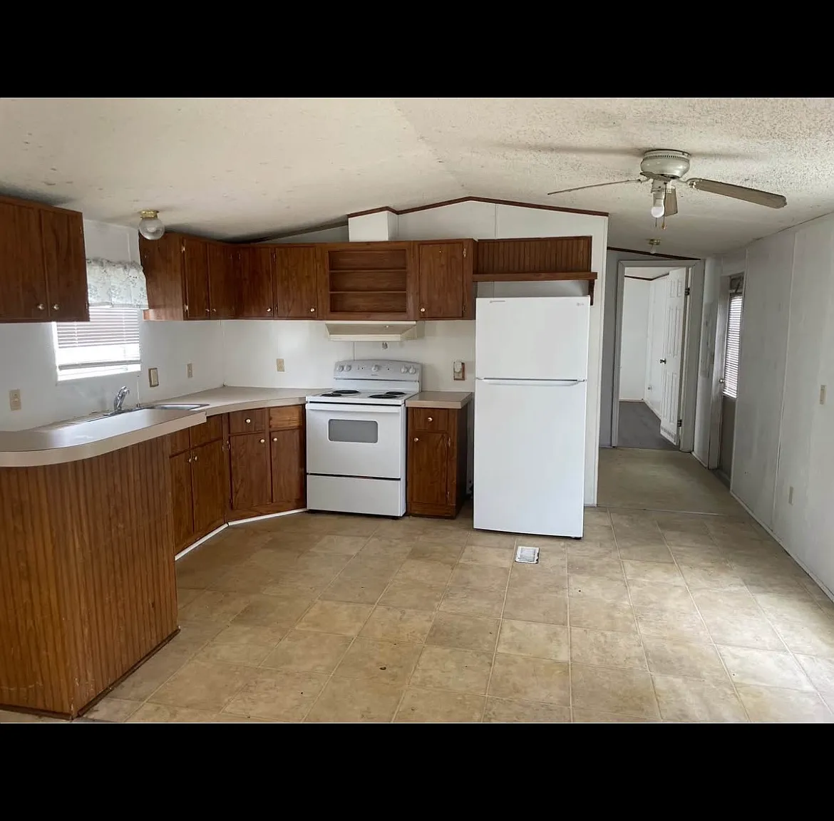 3 bed, $800 — Photo 2