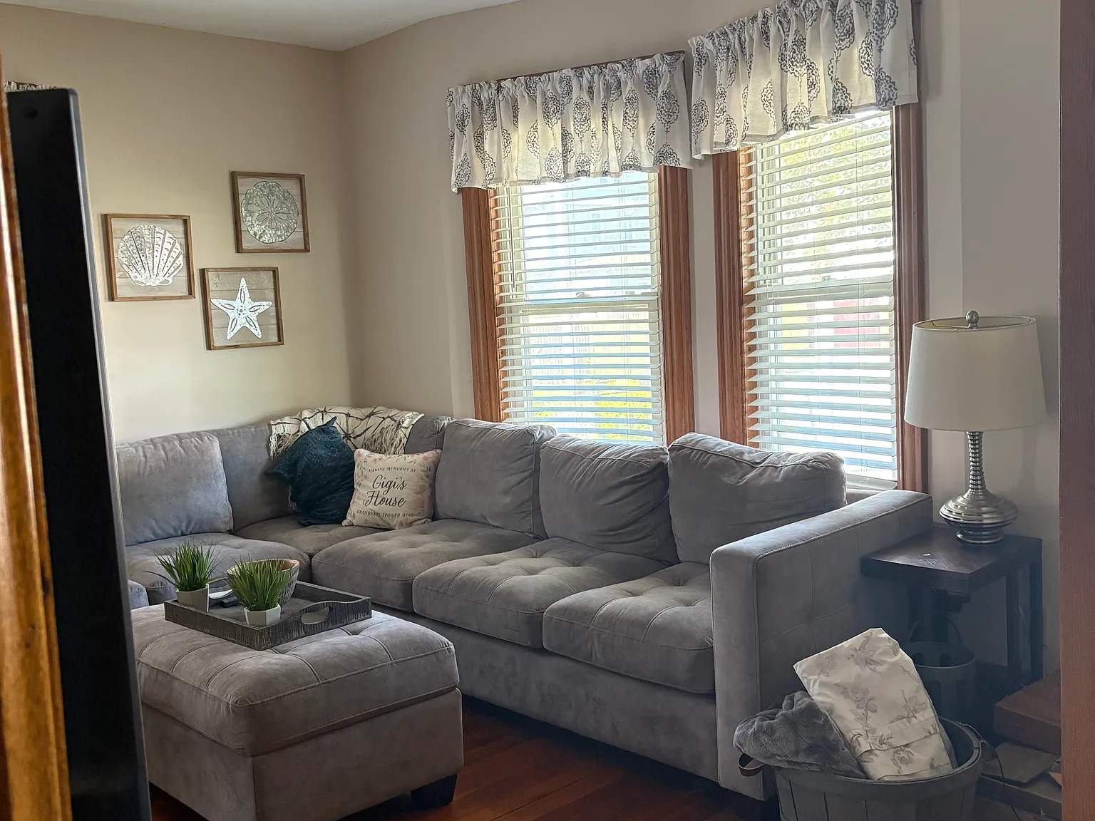 3 bed, 1800 sqft, $2,100 — Photo 2