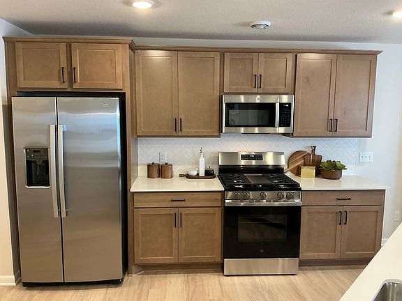 6th image of this home