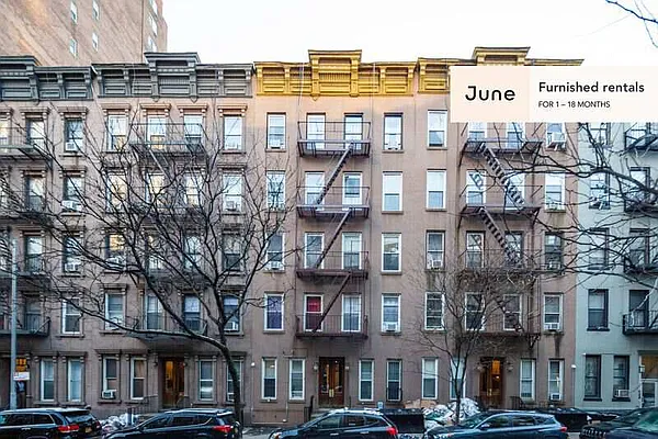 Rented by June | media 23