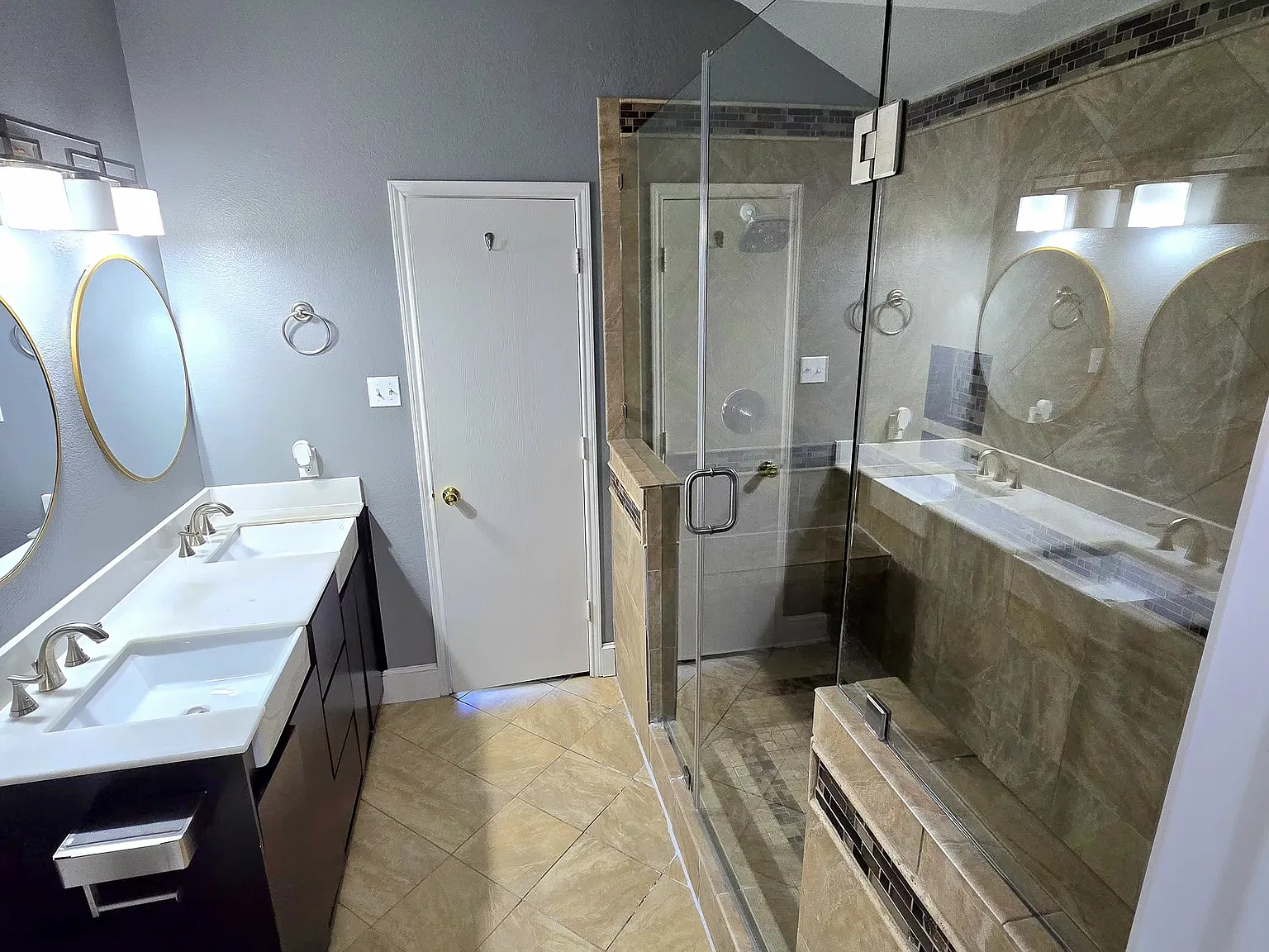 4 bed, 1672 sqft, $2,400 — Photo 2