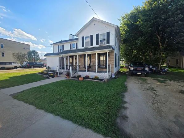 1007 W 2nd Ave, Brodhead, WI 53520