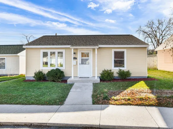 125 Craig Ave, Madison, WI 53705