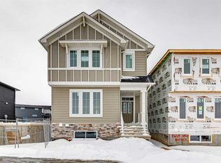 15453 W 45th St SW, Calgary, AB T2Y1E2