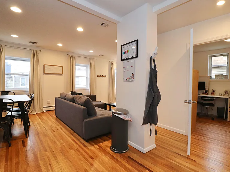 206 Beacon Ave #2 — Photo 7