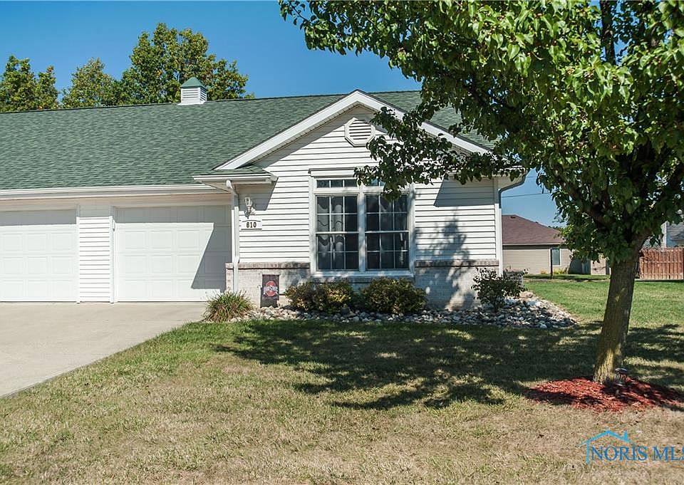 1st image of 610 Briarheath Dr