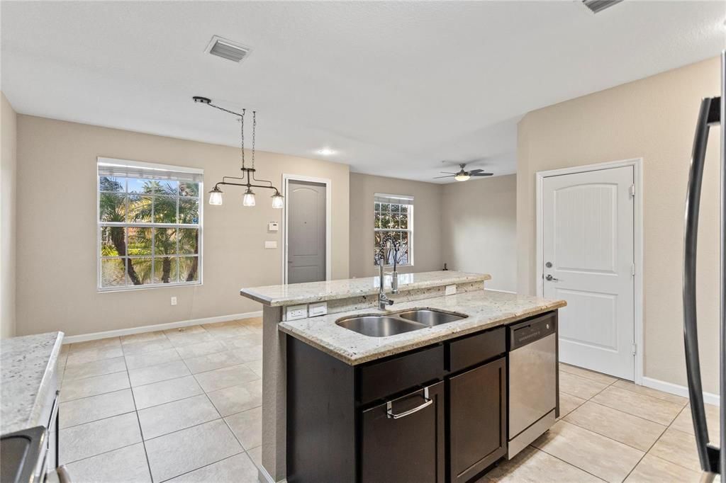 259 SW 7TH Street, photo 5