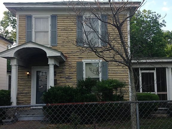 2nd image of 2127 Ferndale Ave