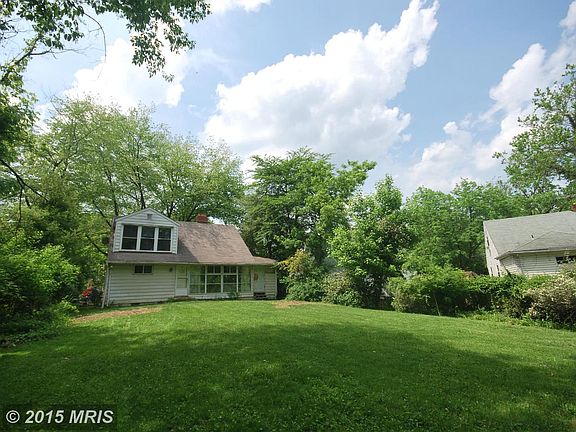 4th image of 5700 Vandegrift Ave