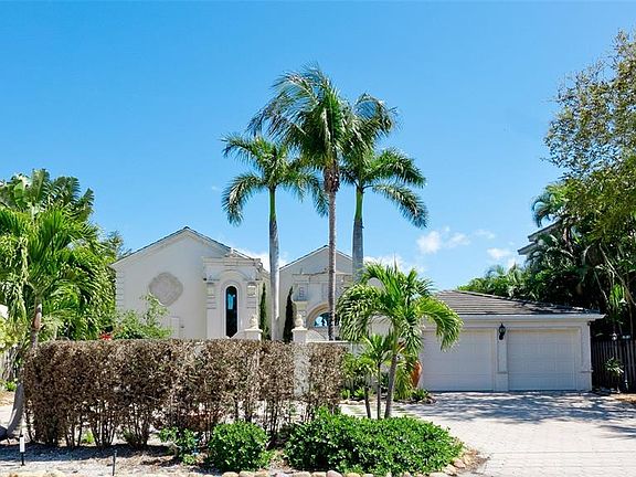 2nd image of 8213 Midnight Pass Rd