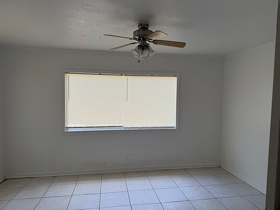 Extra Room