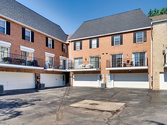 3rd image of 2000 King James Pkwy APT 127