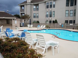 409 Harbour Point UNIT 306, Virginia Beach, VA 23451