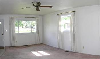 4th image of 2436 Saint Paul St
