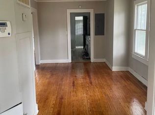 1009 Mamie St, Charleston, SC 29407