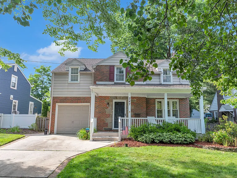 247 Lawnside Ave — Photo 18