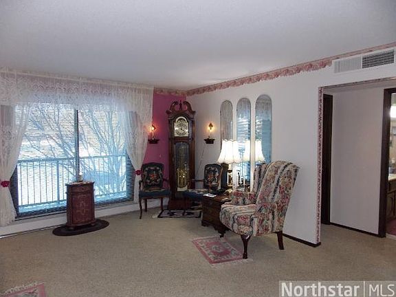 2nd image of 2670 Oxford St N APT 229